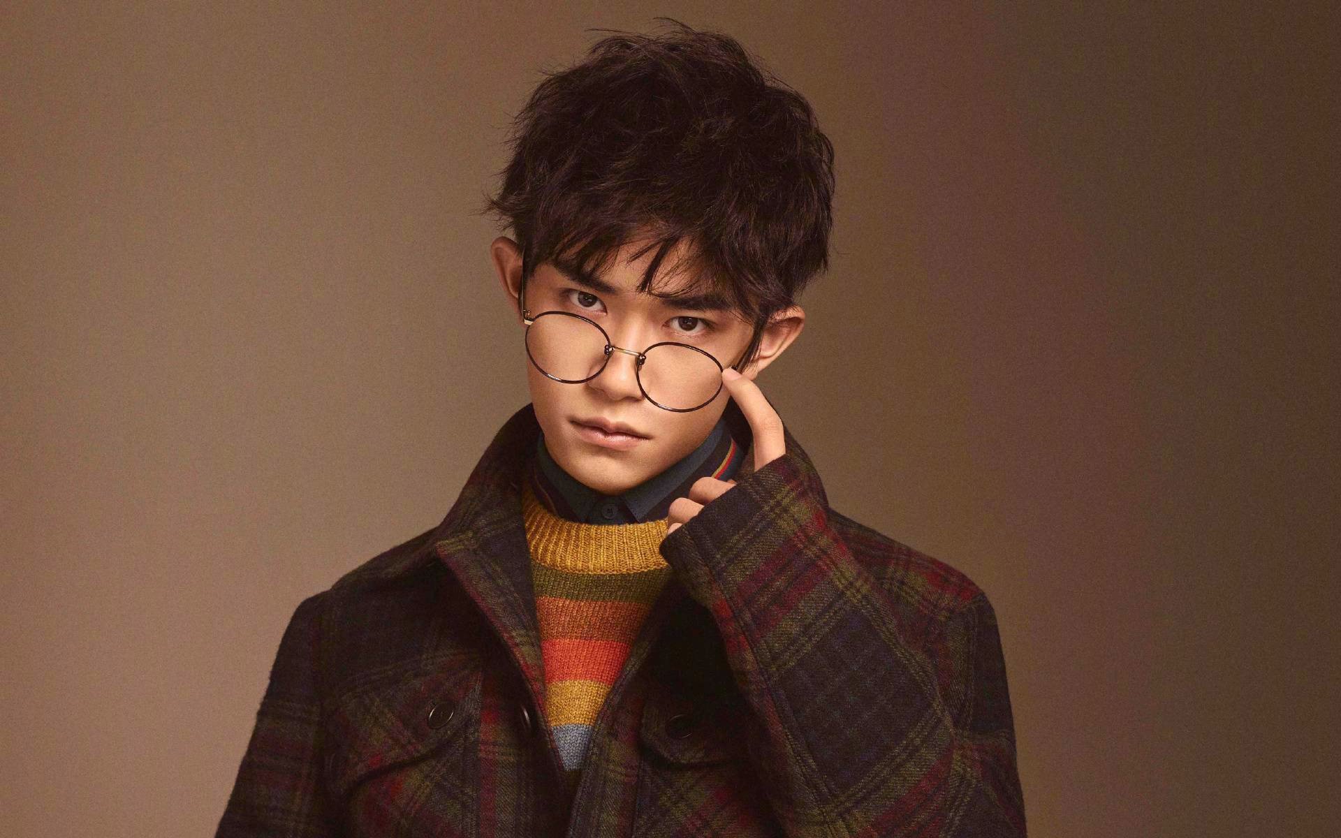 《Dota 2国际赛，传奇战队再度问鼎巅峰》，dota传奇比赛