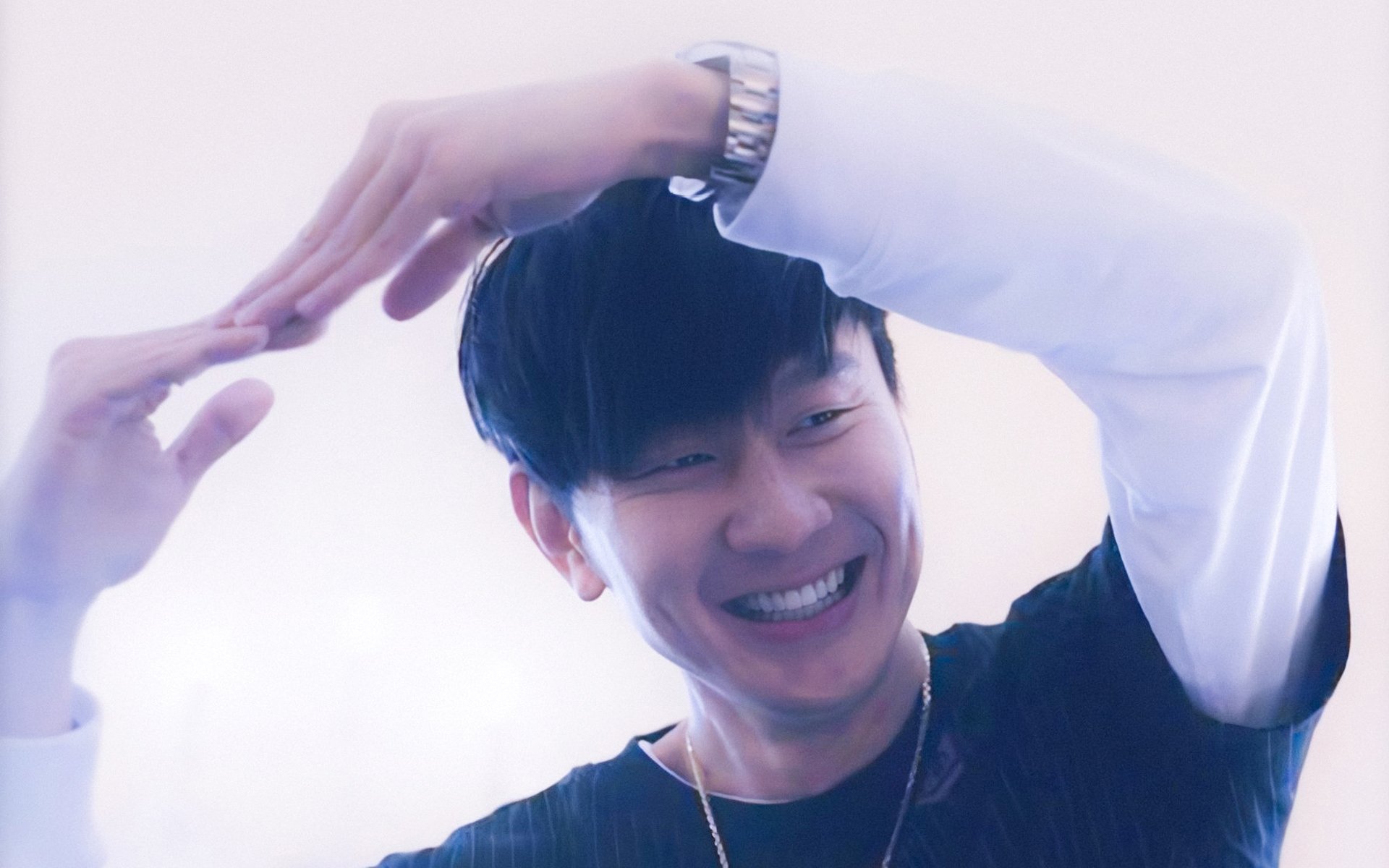 FB体育-国际米兰3-1击败热那亚，林德洛夫和德弗赖双双破门，德弗莱国米