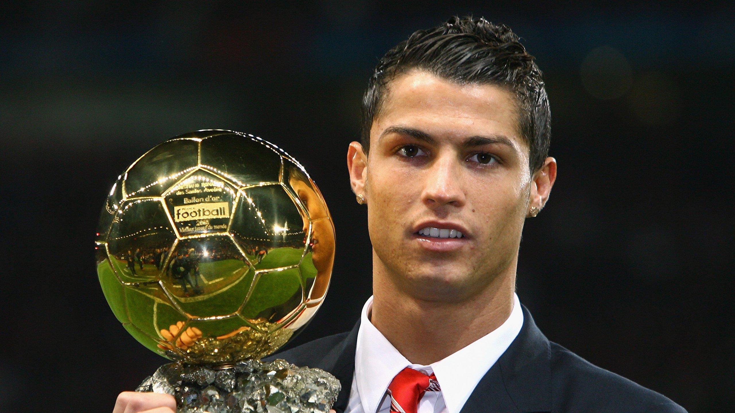 _城市高空攀岩：突破极限，挑战自我_，高空攀岩的方法与技巧